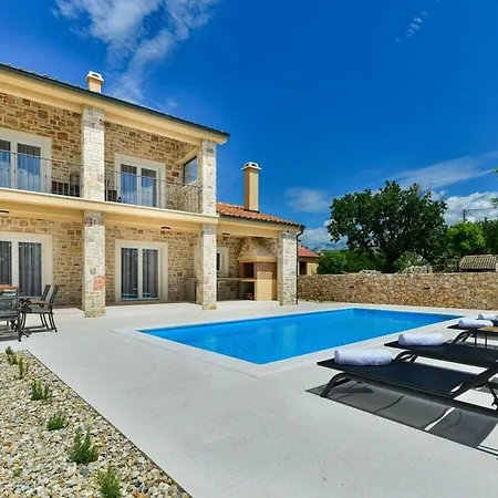 Banovi Comfortable Villa