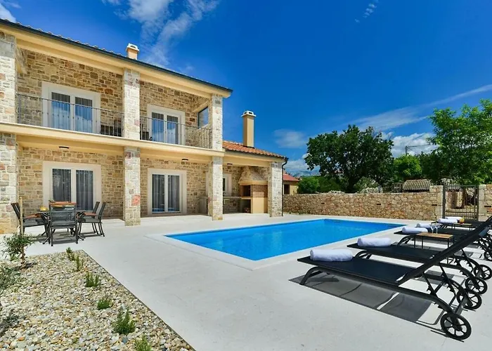 Banovi Comfortable Villa