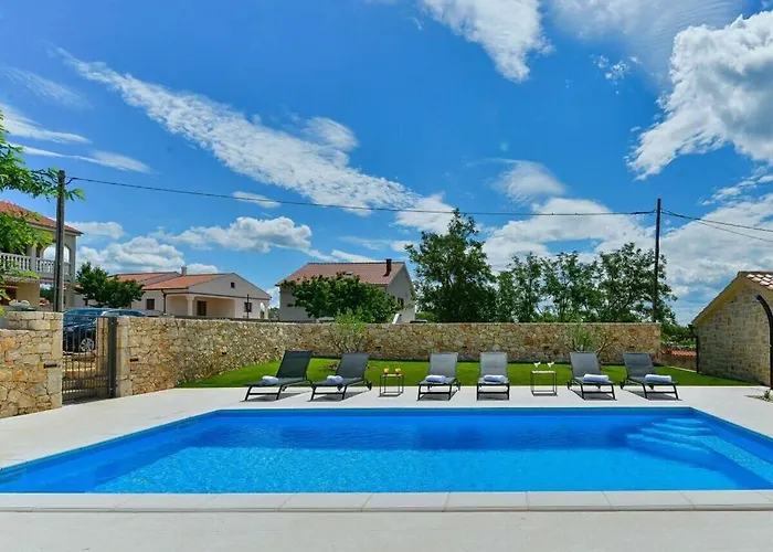 Villa Banovi Comfortable *