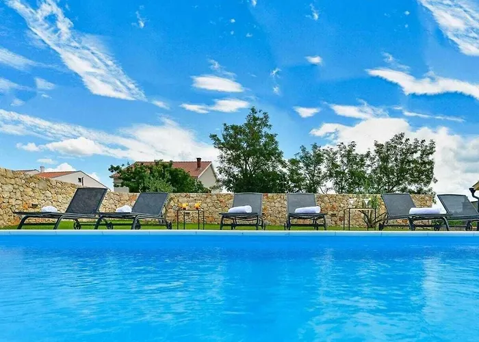 Banovi Comfortable *